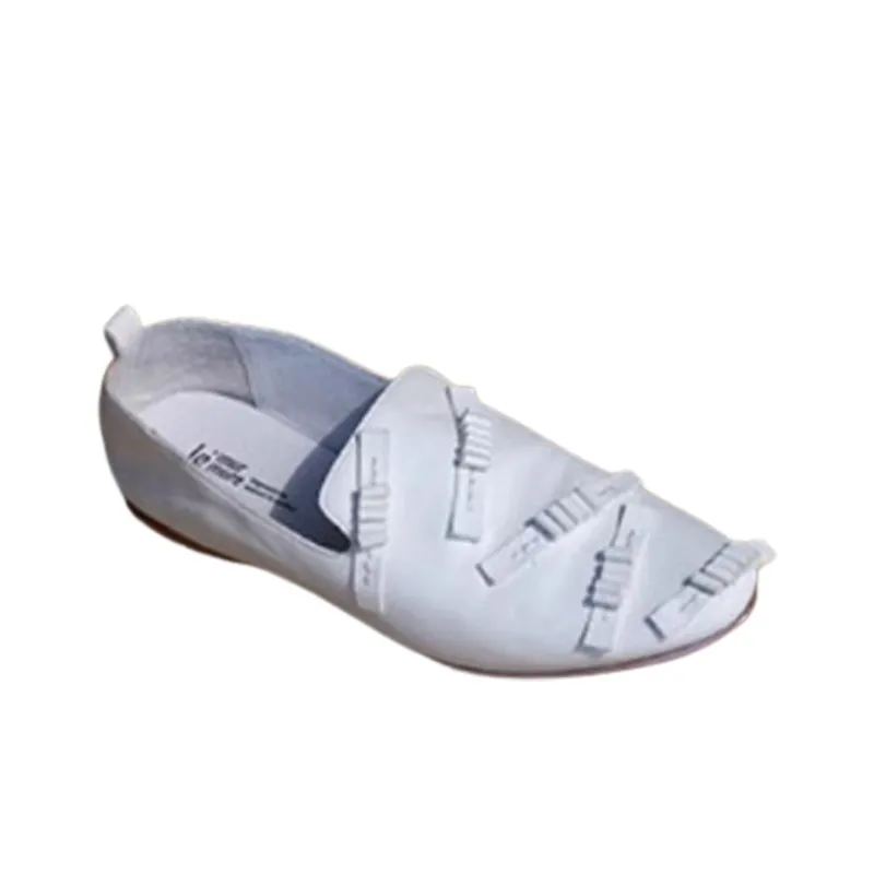 Le Murmure Loafers Women's Low Top Greek Aristocrat White/Munich Black/Shengji-1