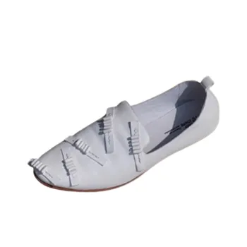 Le Murmure Loafers Women's Low Top Greek Aristocrat White/Munich Black/Shengji