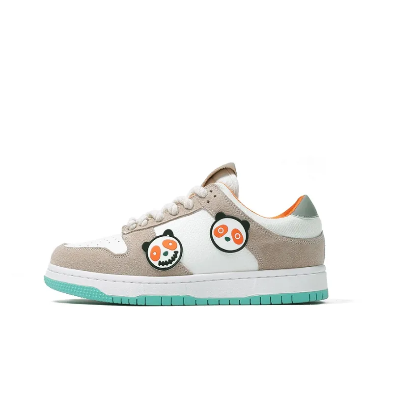 Cat Seven Seeks Quirky Panda Anti Slip Wear Resistant Low Top Skateboard Shoes Unisex-0
