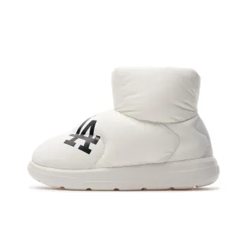 MLB Chunky Classic A FLEECE Bouncer Warm And Water Resistant Short Snow Boots Women's White