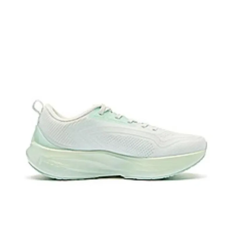 QIAODAN BOOM PRO Cushioning, Wear Resistant Low Top Running Shoes Women's Green-1