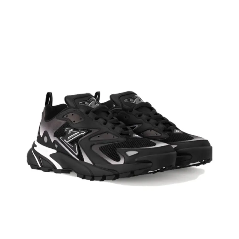 LOUIS VUITTON Runner Tatic Low Top Casual Shoes Men's Black-1