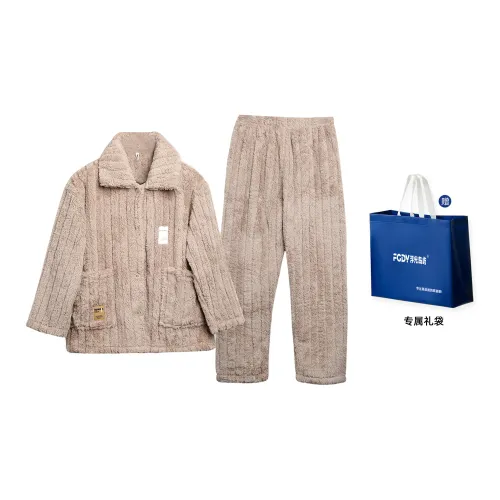 Floating light islands Women's Pajama Sets