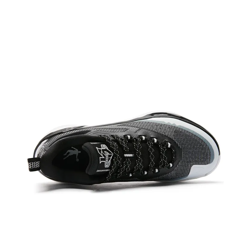 QIAODAN Blade 7.0 PRO Cushioning Anti Slip And Wear Resistant Low Top Basketball Shoes Men's Black White-3