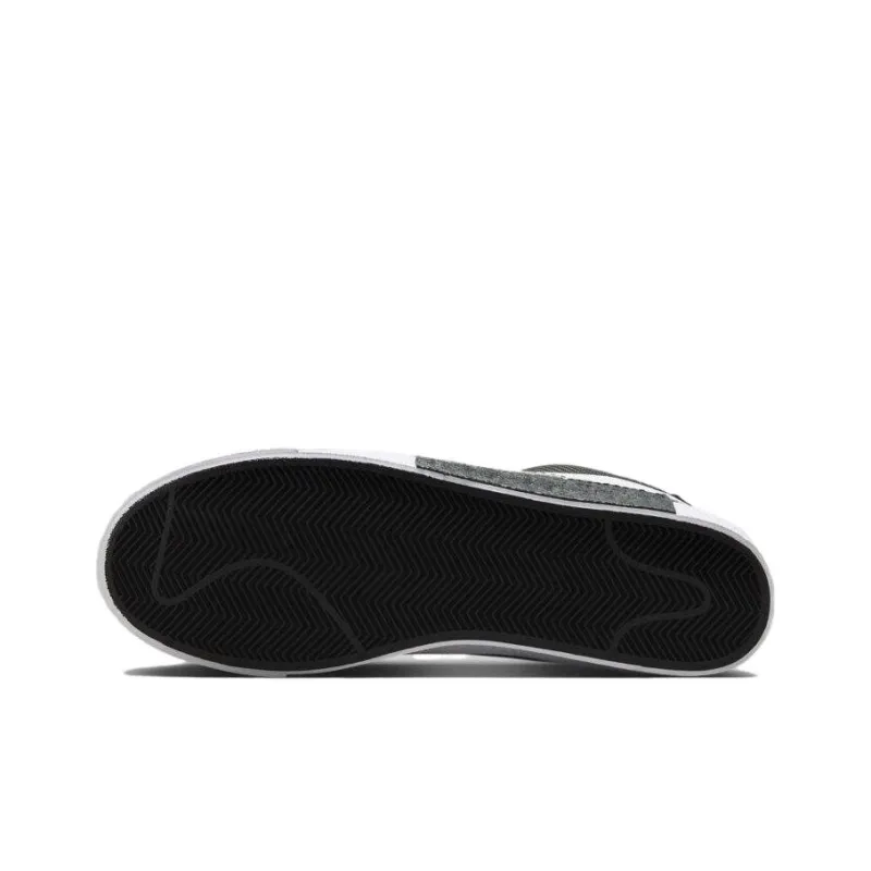 Nike Blazer Low Pro Club 'Black White'-4