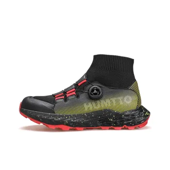 HUMTTO High Top Outdoor Shoes Men's Black Red