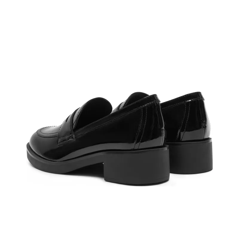 Staccato Loafers Women's Black/White-2