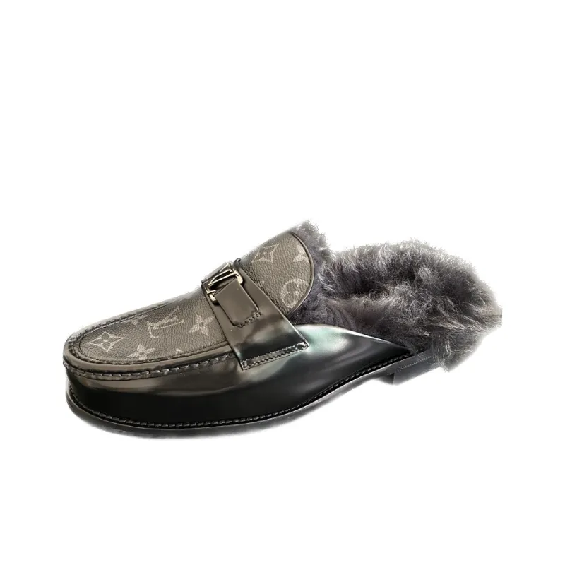 LOUIS VUITTON Loafers Men's Black-1