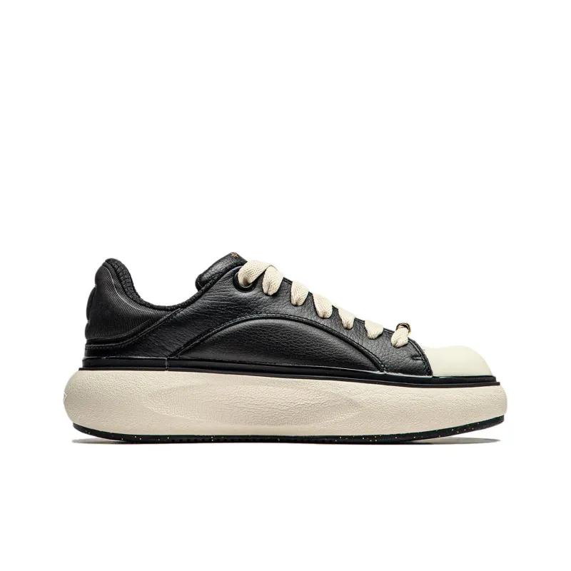 LiNing Yun You C4D Anti Slip Wear Resistant Low Top Casual Shoes Women's Black White-1