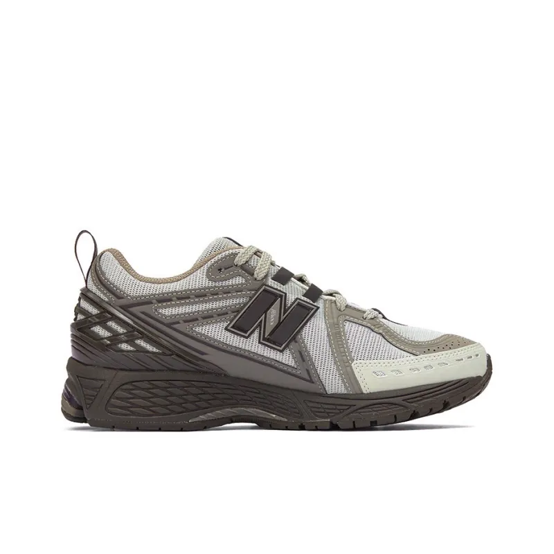 New Balance 1906R Driftwood Dark Mushroom-1
