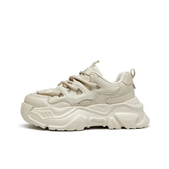 La Chapelle Height Increasing Lightweight Low-Top Chunky Sneakers Women's