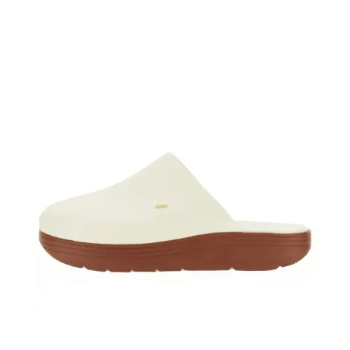 Suicoke Closed Toe Slippers Men