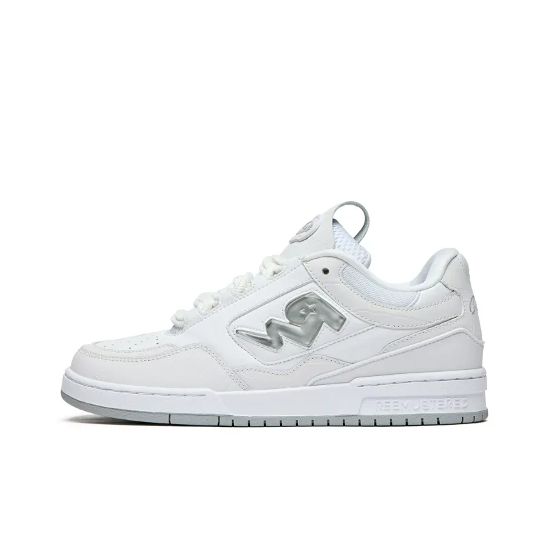 REEMUSTERED Low Top Skateboard Shoes Unisex White-0