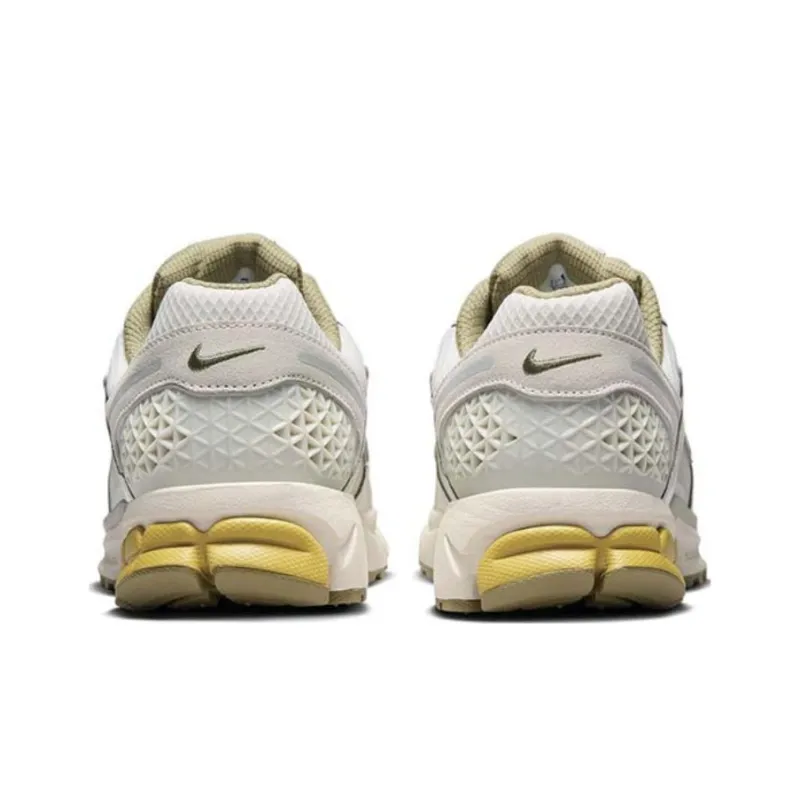 Nike Zoom Vomero 5 Sp Light Bone Neutral Olive-3
