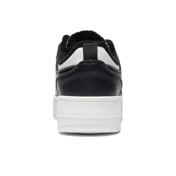 Warrior Thickened And Fleece Lined Double Cotton Shoes Warm And Lightweight Low Top Skateboard Shoes Unisex Beige Black-3