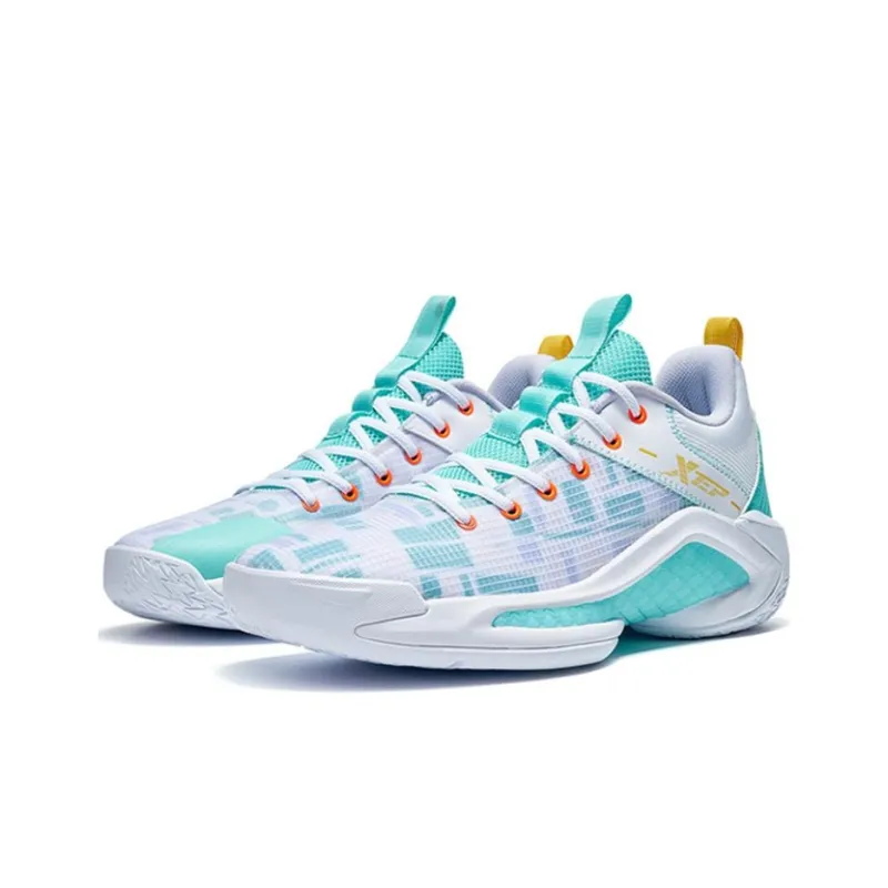 XTEP Low Top Basketball Shoes Men's White Green-1