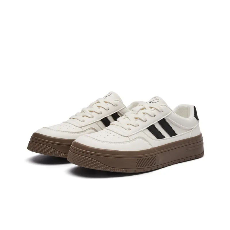 La Chapelle Lightweight Low Top Skateboard Shoes Women's-1