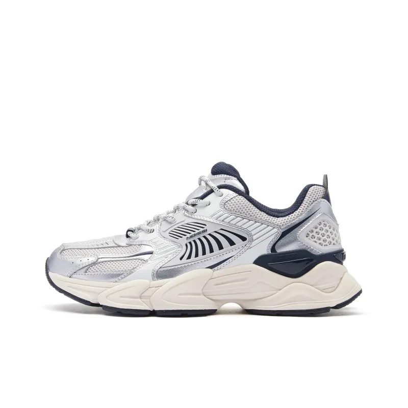 QIAODAN Qiyuan Lightweight And Wear resistant Low Top Casual Shoes Men's Silver Gray-0