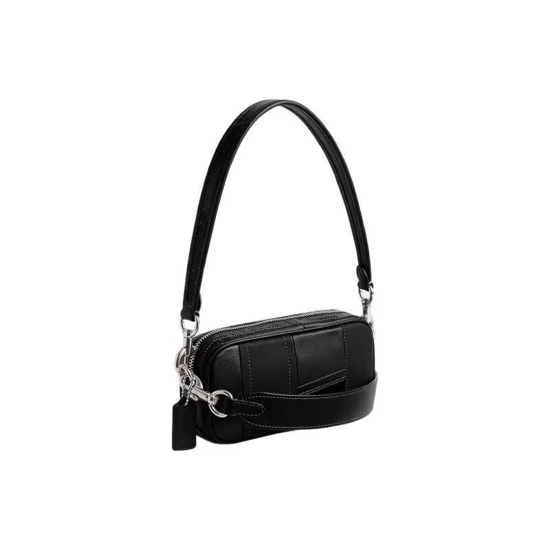 COACH Glove Tanning Baguette Bag, Portable Crossbody Bag, Shoulder Bag Trumpets Women's Black-1