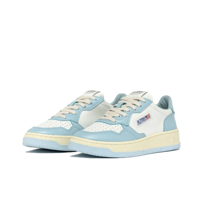 AUTRY Medalist Low Bicolor 'White Baby Blue' Women's-1
