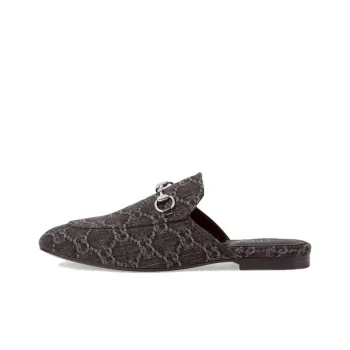 GUCCI Princetown Closed Toe Slippers Women's Black