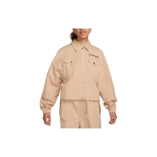 Nike Jackets Women's Khaki