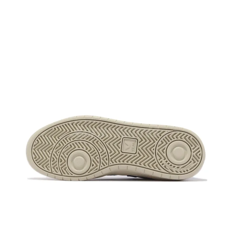 VEJA V-12 Leather White Paros-4