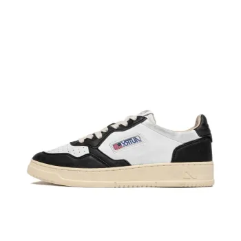 AUTRY Medalist Leather Sneakers