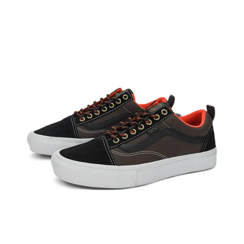 Vans Spitfire Wheels X Skate Old Skool 'Black Flame'-1