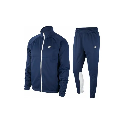 Nike Sportswear Essentials Tracksuit 