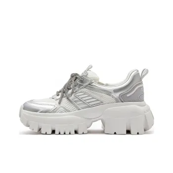 Staccato Breathable Low Top Chunky Sneakers Women's