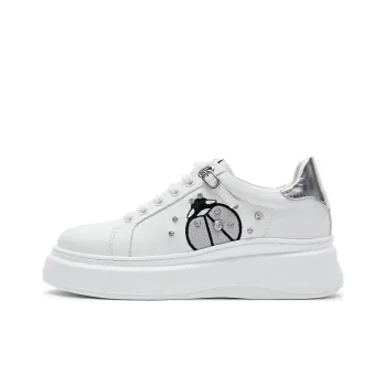 Staccato Anti Slip Wear Resistant Low Top Skateboard Shoes Women's