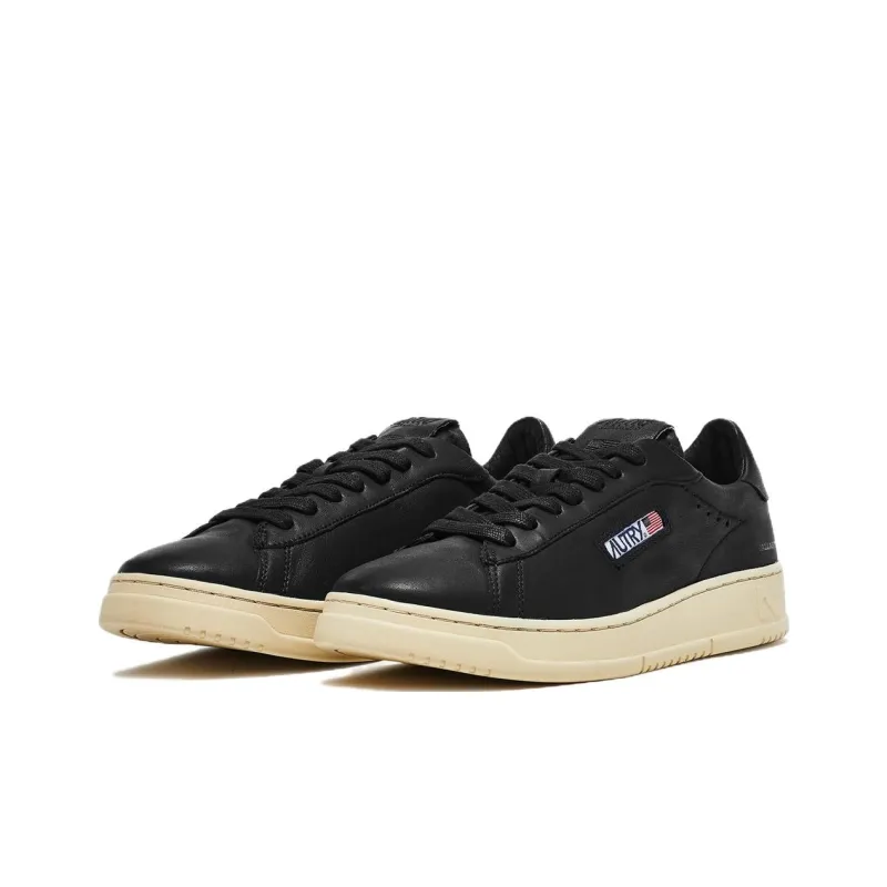 AUTRY Dallas Low Top Skateboard Shoes Women's Black-1