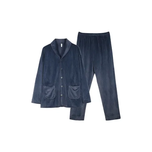 Xuan Liang Men Pajama Sets