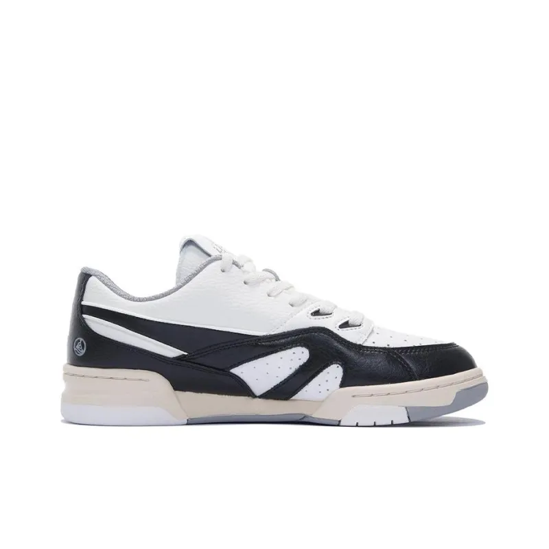 LiNing 937 Low Top Skateboard Shoes Men's Black White-1