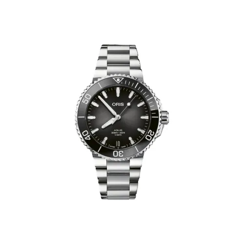Oris Aquis Date 01 733 7732 4124 07 8 21 05EB