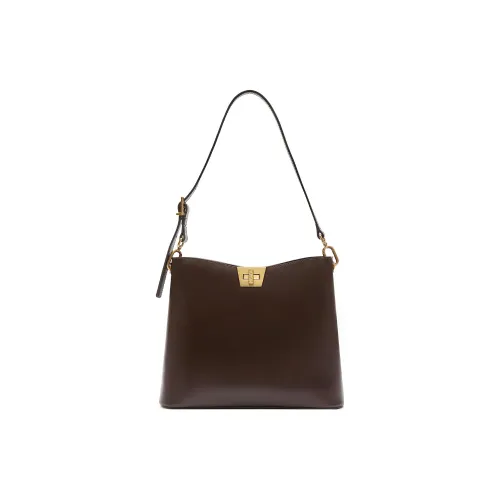 Staccato Shoulder Bags