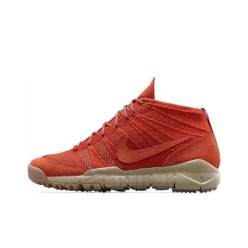 Nike Flyknit Trainer Chukka Sfb Cinnabar