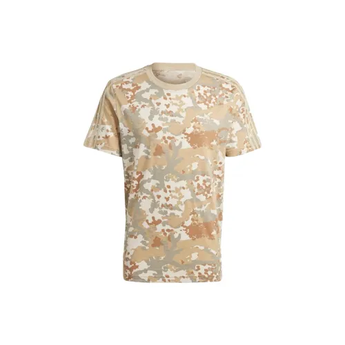 Adidas Originals GRAPHICS CAMO - Print T-Shirts Men Savannah