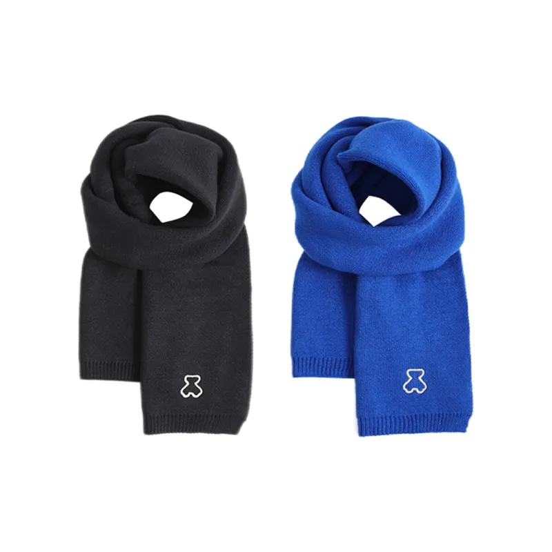 FREE RABBITⅡ Plush Yarn Scarf Unisex-11