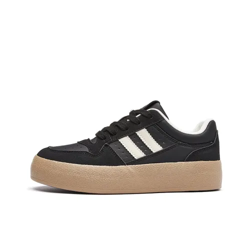 La Chapelle Height Increasing Lightweight Low Top Skateboard Shoes Women's