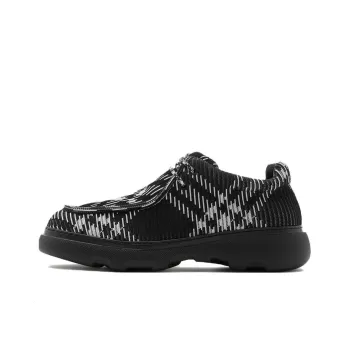 Burberry Checked Round toe Derby Shoes
