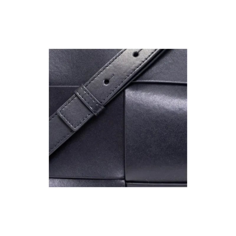 Bottega Veneta ARCO TOTE Series Handbags-3