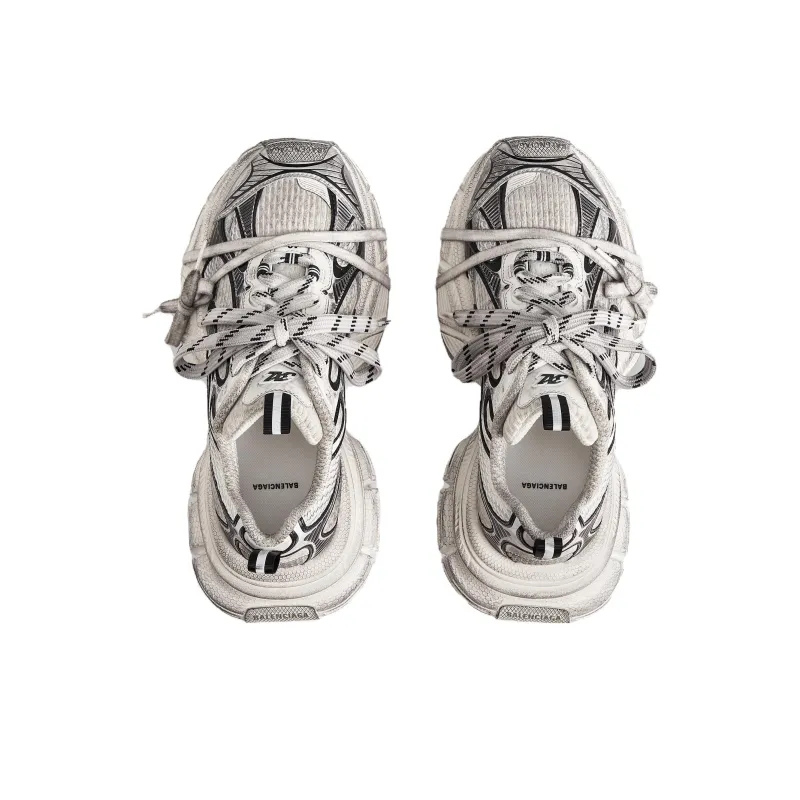 Balenciaga 3XL White Black Distress-3