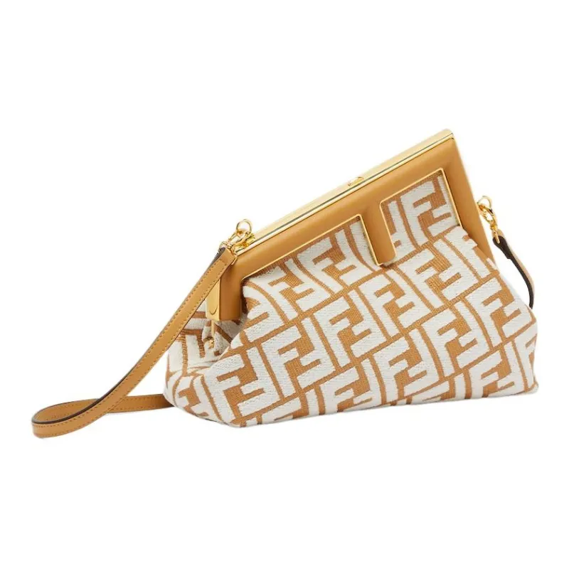 FENDI Fendi First Raffia One Shoulder Crossbody Clutches Small Size Women's White-1