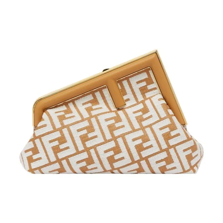 FENDI Fendi First Raffia One Shoulder Crossbody Clutches Small Size Women's White-0