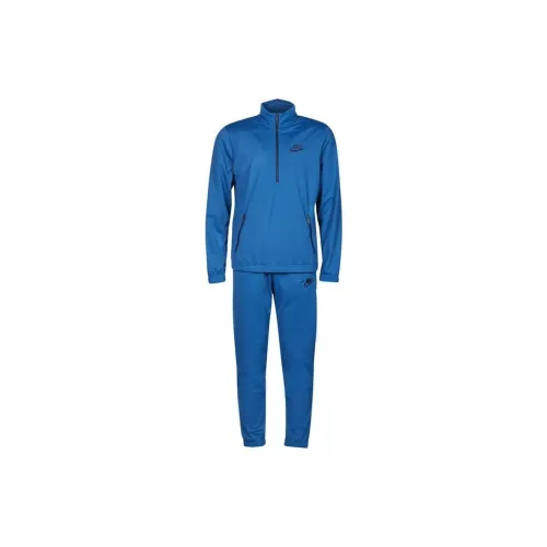 Nike Sportswear Essentials Tracksuit 