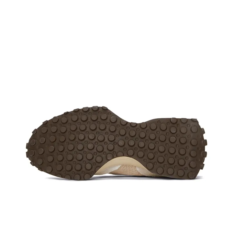 New Balance 327 Cream Brailed-5