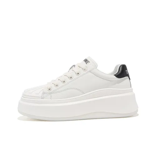 DAPHNE Skateboard Shoes For Petite Girls With Urban Chic Style Women's