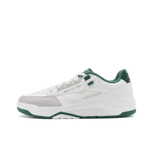 XTEP Slip Resistant Coverage Low Top Skateboard Shoes Men's Sail White Green